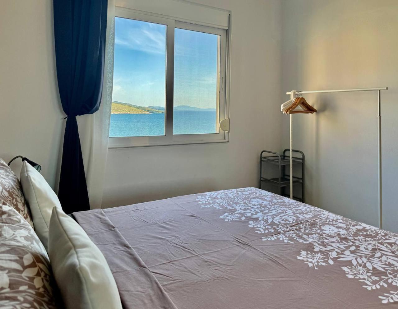 Viola Sea View Penthouse Appartement Sarandë Buitenkant foto